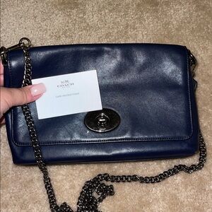 Coach Stylish Blue Leather Chain Bag